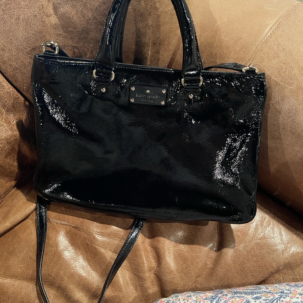 Kate Spade purse patent leather top hand and cross body